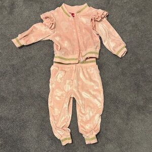 Pink velour Minnie Mouse baby tracksuit
